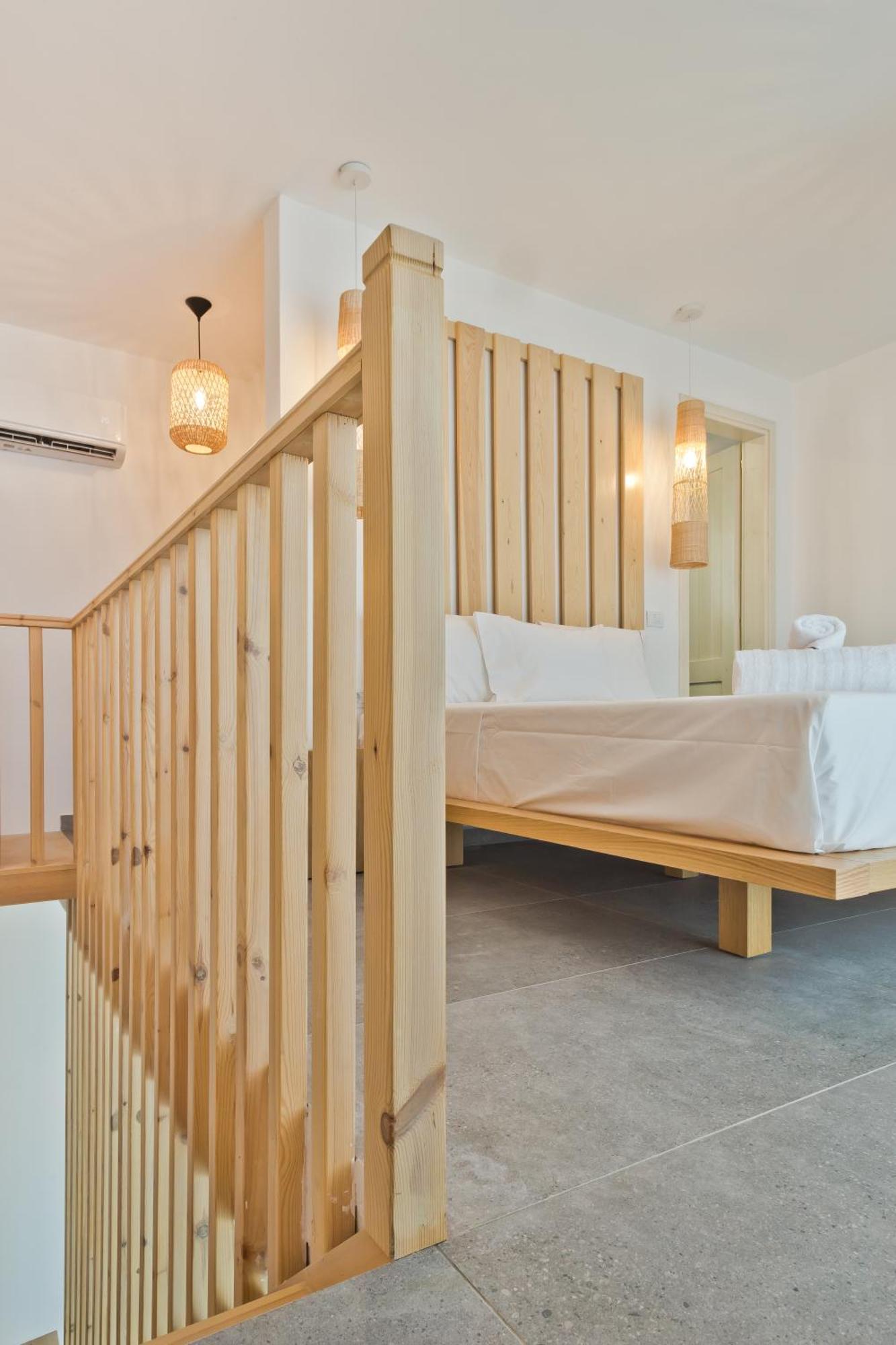 Myrthea Luxury Villa *